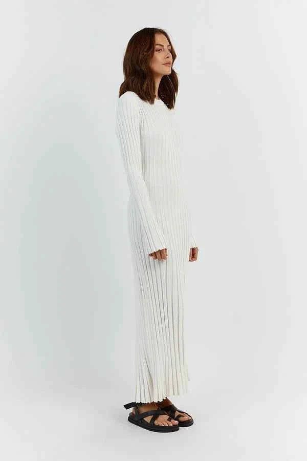 Cyra - Ethereal Lines Maxi Dress