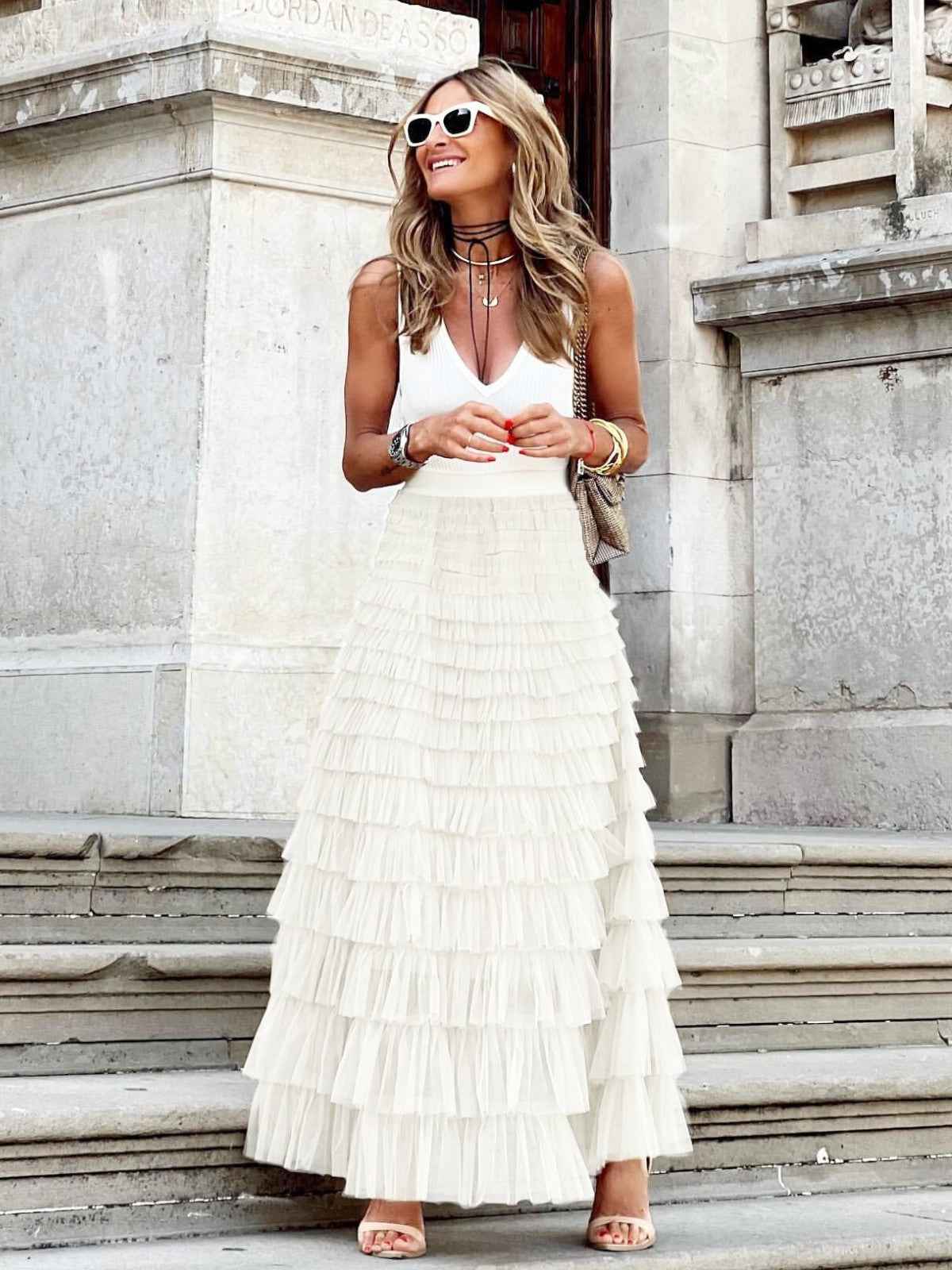 White / 12 (L)