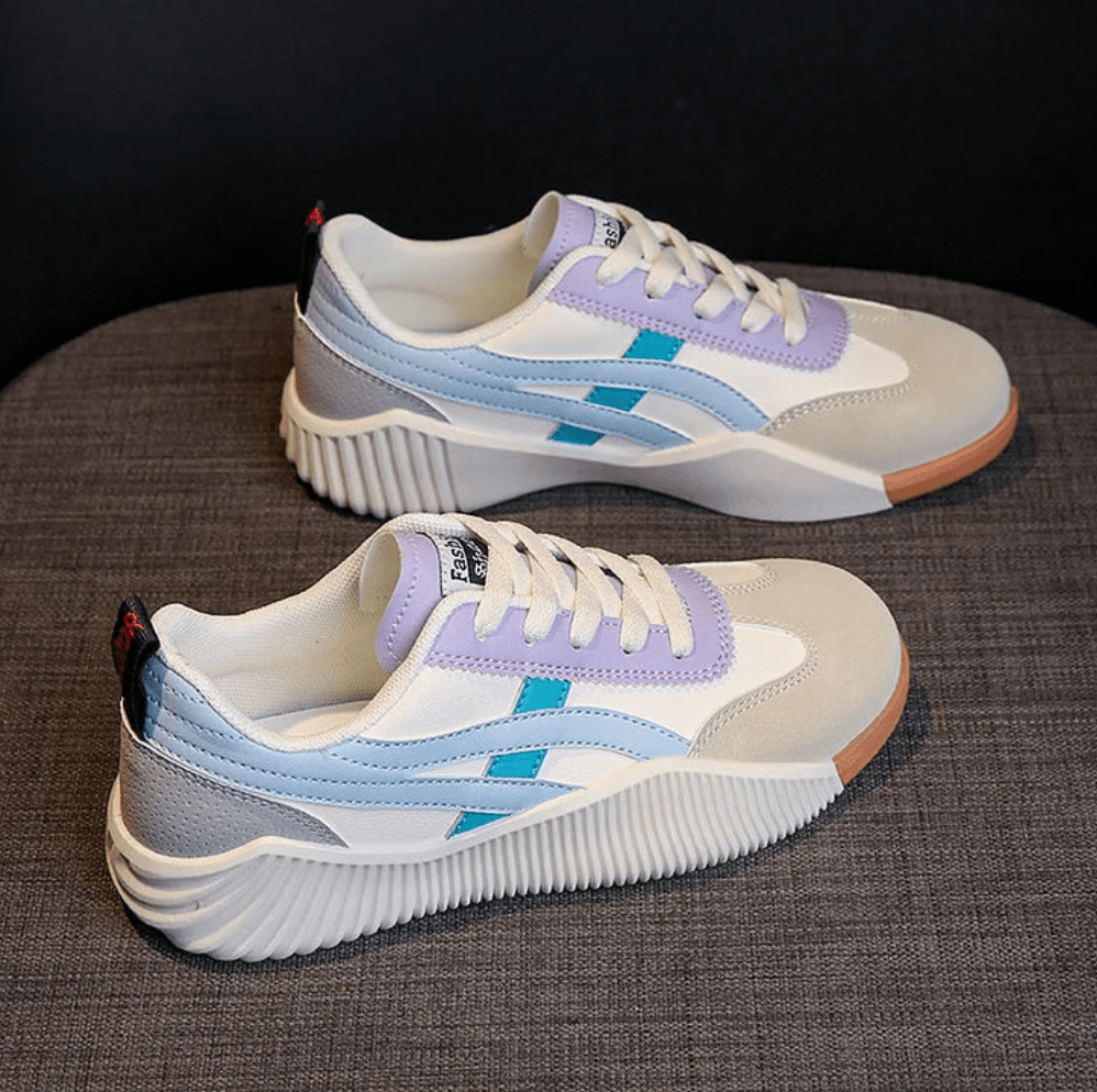 White/Blue / 11
