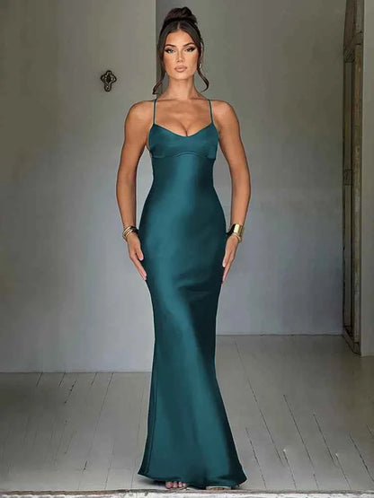 Chelsea - Elegant Maxi Dress