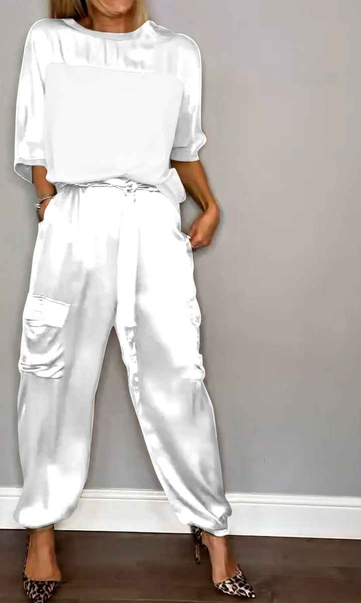 White / 22 (5XL)